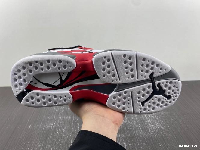 Retro (2013) Air 305381-103 8 Jordan Bugs Bunny 0921